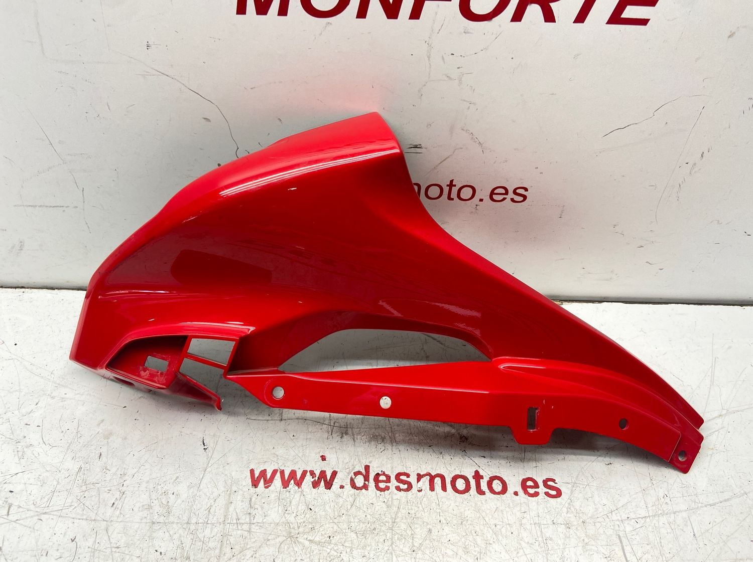 Frontal carenado izquierdo HONDA CBR 125R 2011