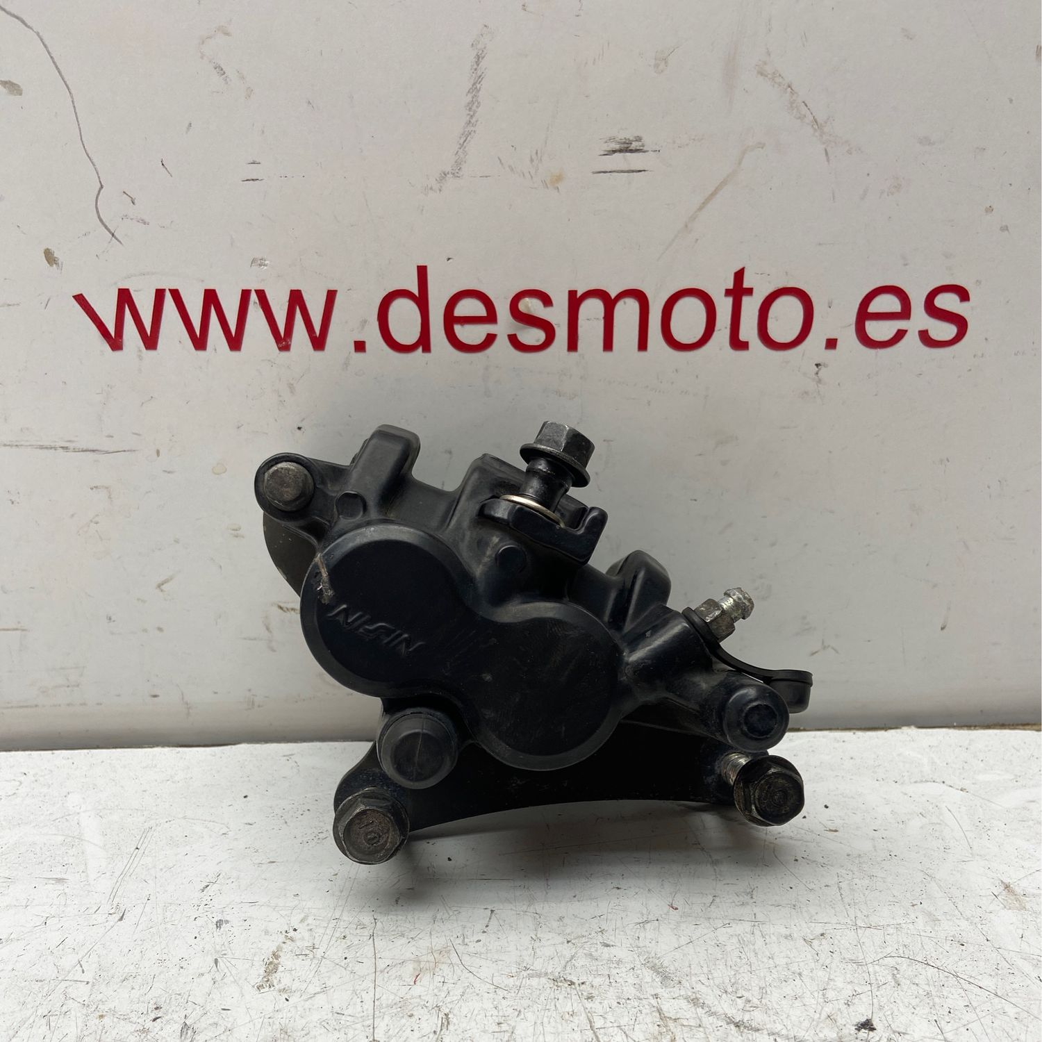 Pinza de freno delantera HONDA CBR 125R 2011