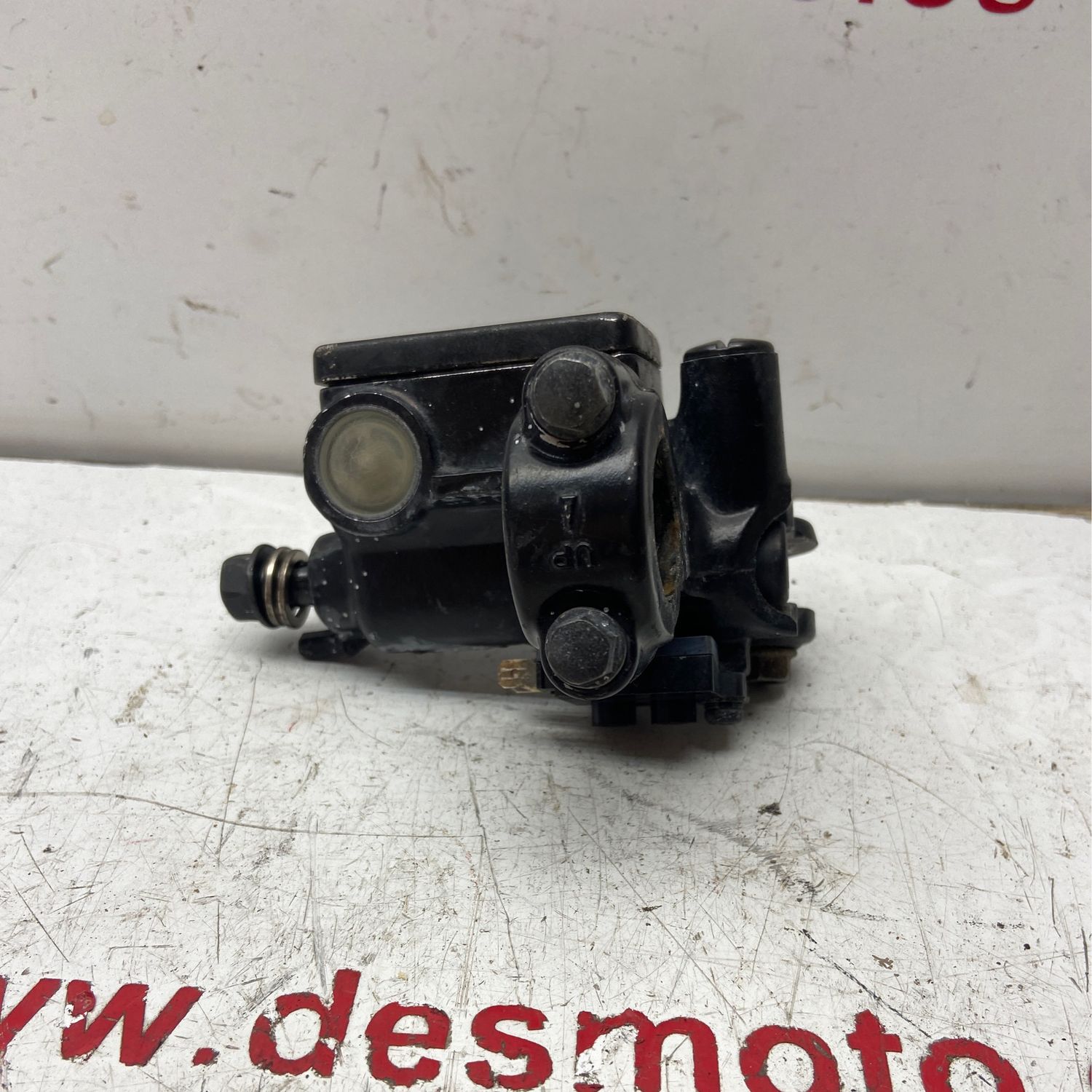 Bomba de freno delantera HONDA CBR 125R 2011