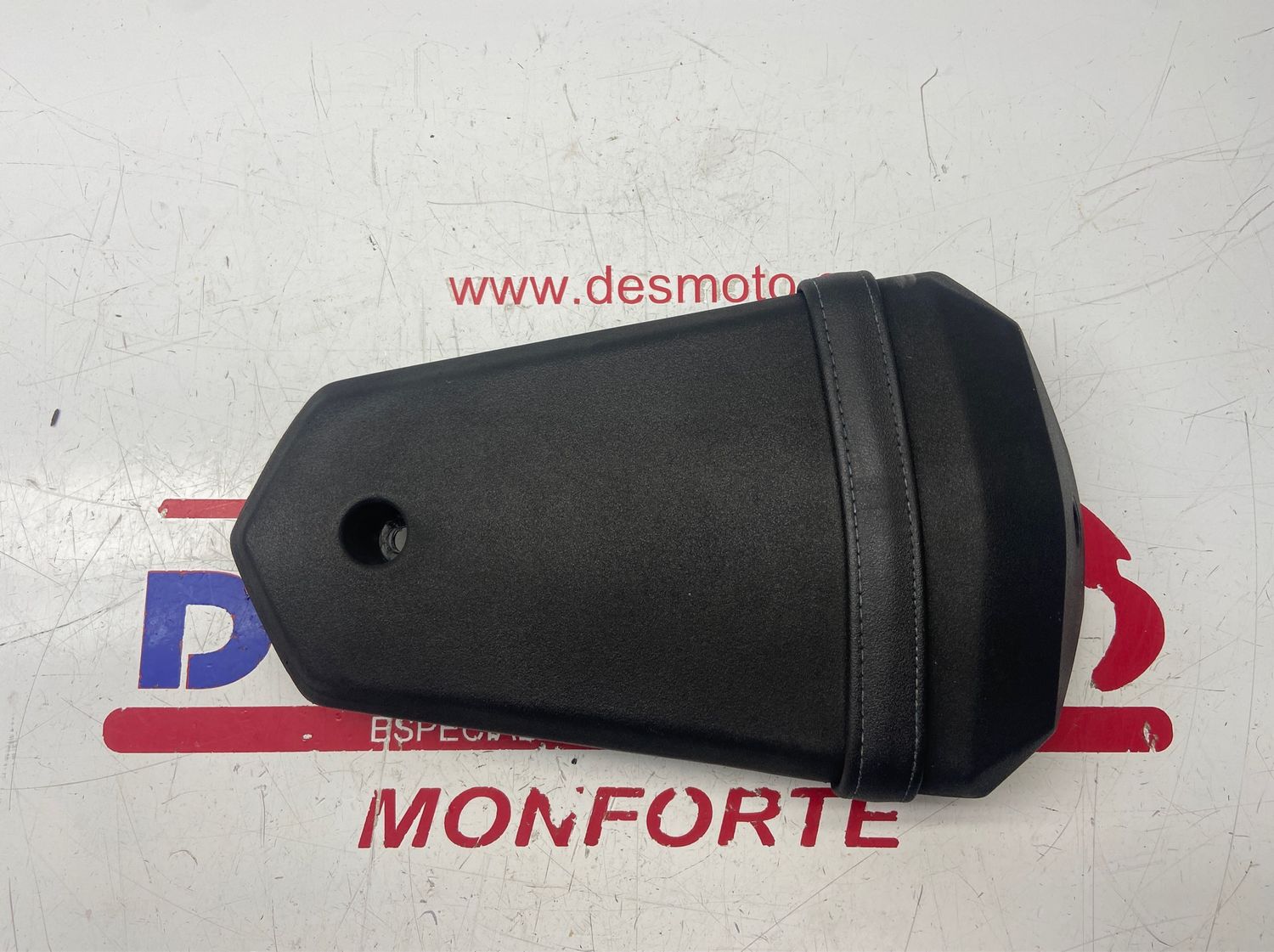 Asiento trasero YAMAHA YZF 125R 2008-2013