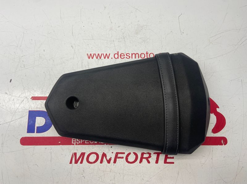 Asiento trasero YAMAHA YZF 125R 2008-2013