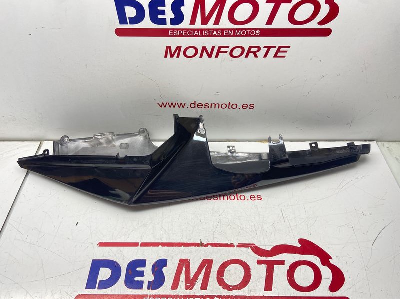 Colin derecho (ver imagenes) YAMAHA YZF 125R 2008-2013