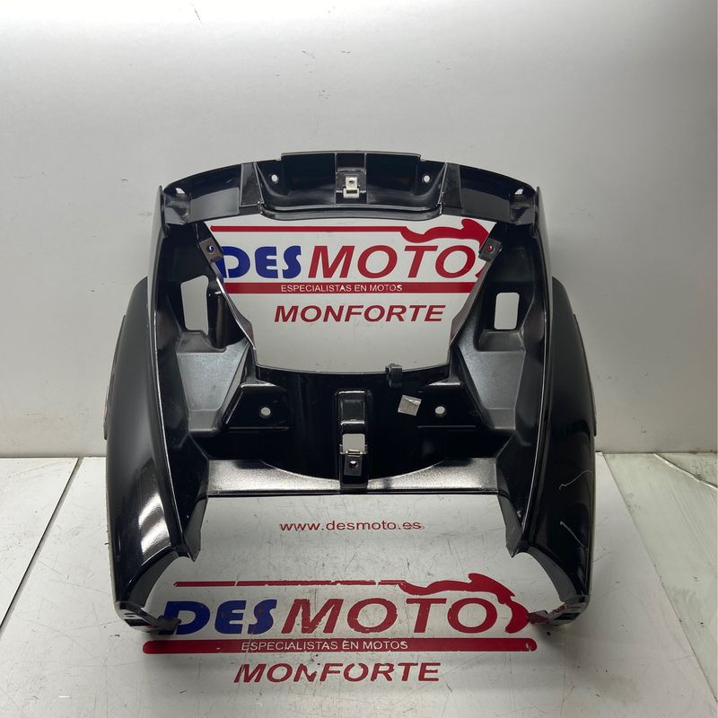 Frontal PIAGGIO X7