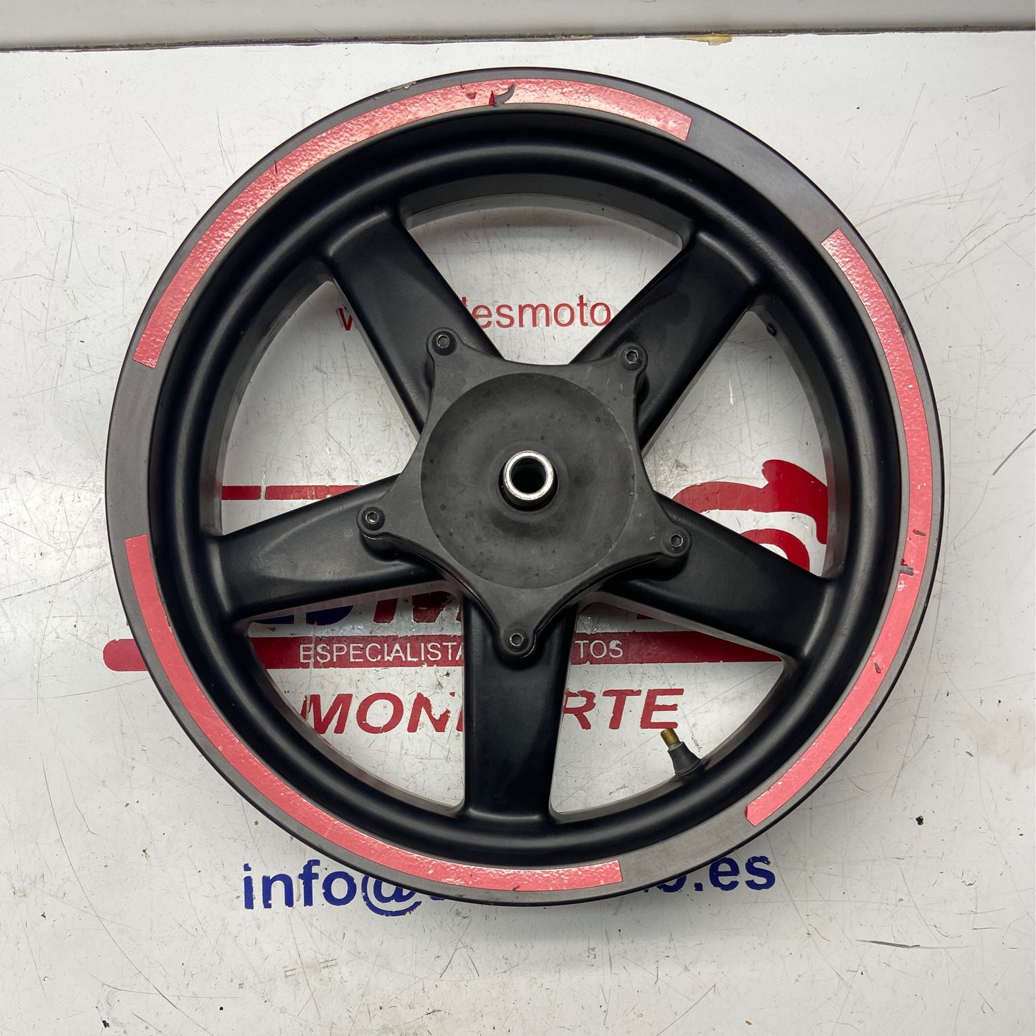 Llanta delantera PIAGGIO X7 125 INYECCION