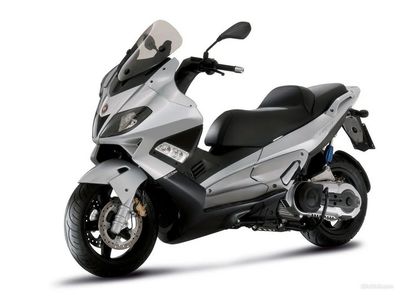 GILERA NEXUS 500