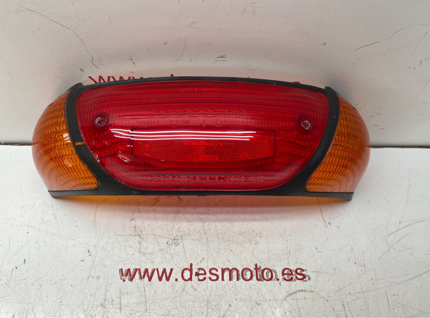 Tulipa trasera PIAGGIO ZIP 50 1999