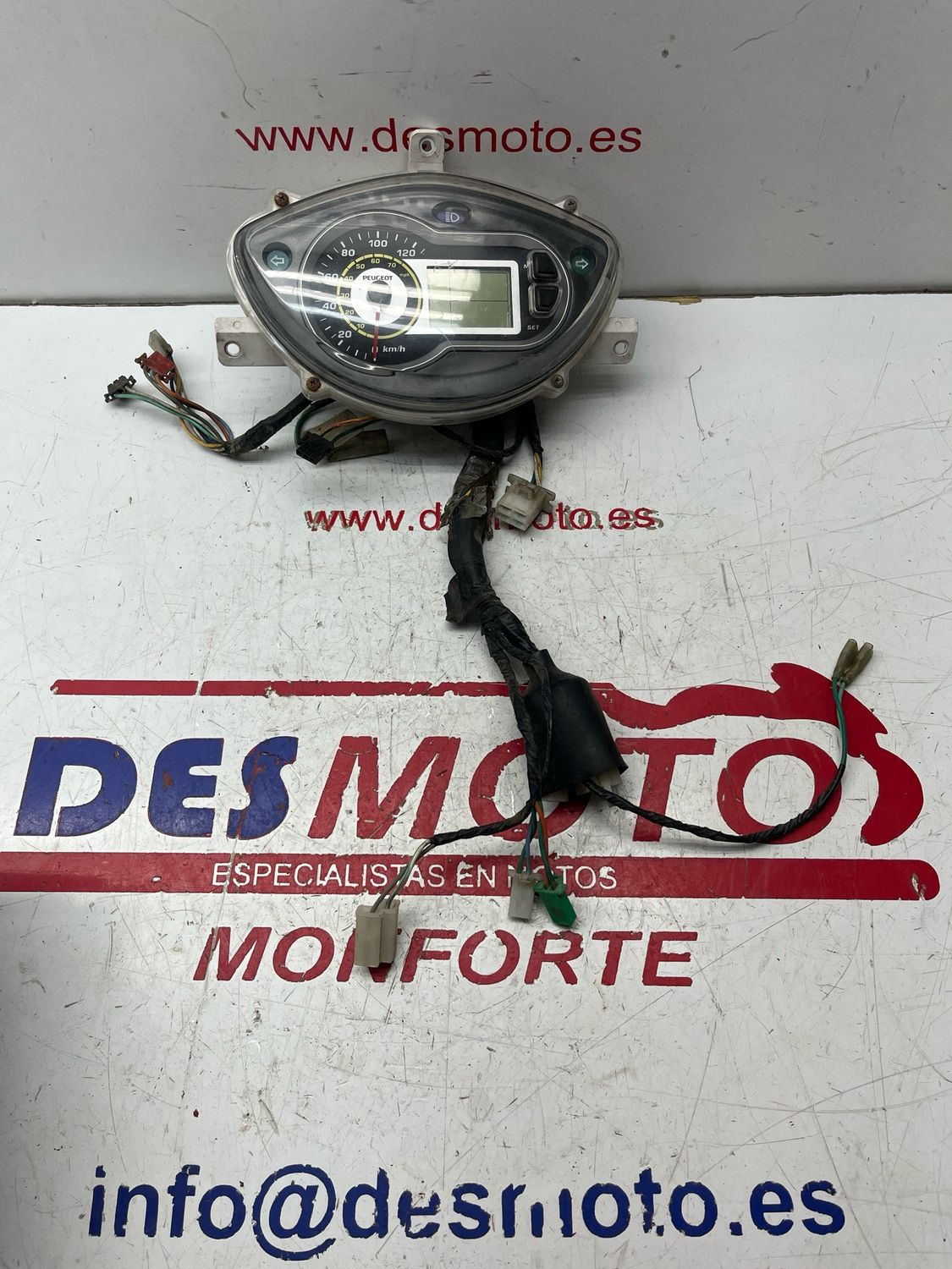 Cuadro cuentakilometros SYM SYMPHONY SR 125/ PEUGEOT TWEET 125