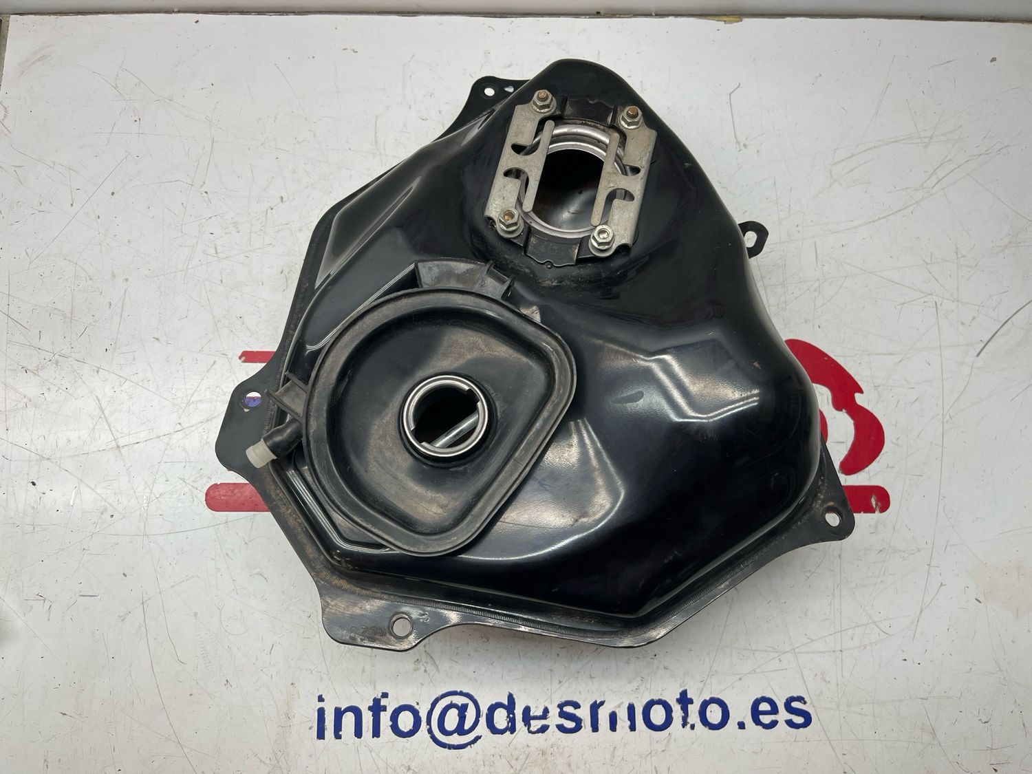 Deposito gasolina HONDA VISION 110 2013