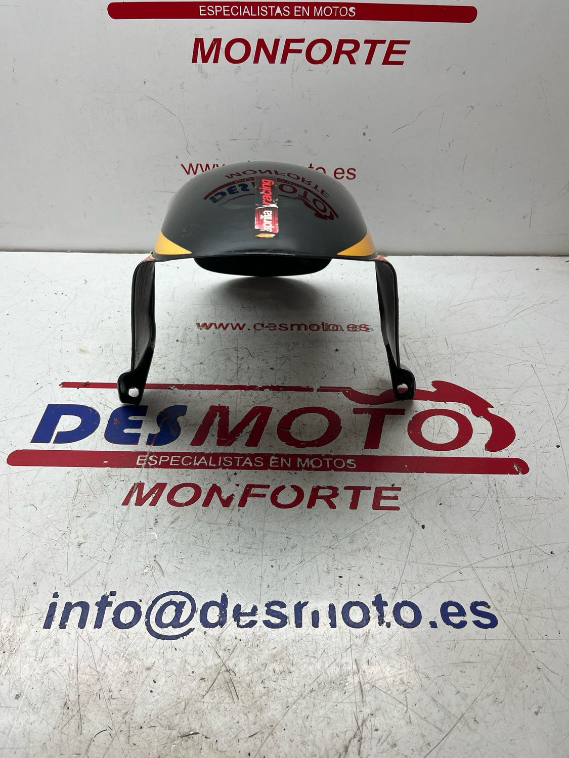 Guardabarros delantero APRILIA SR 50