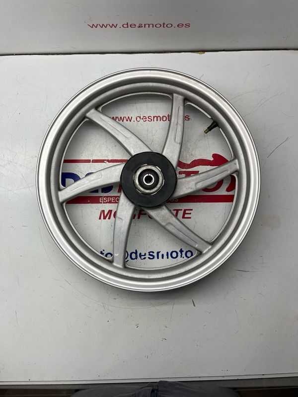 Llanta delantera HYOSUNG GT 250 CARBURACIÓN
