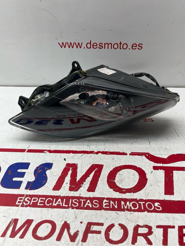 Faro delantero izquierdo GILERA NEXUS 500 2006