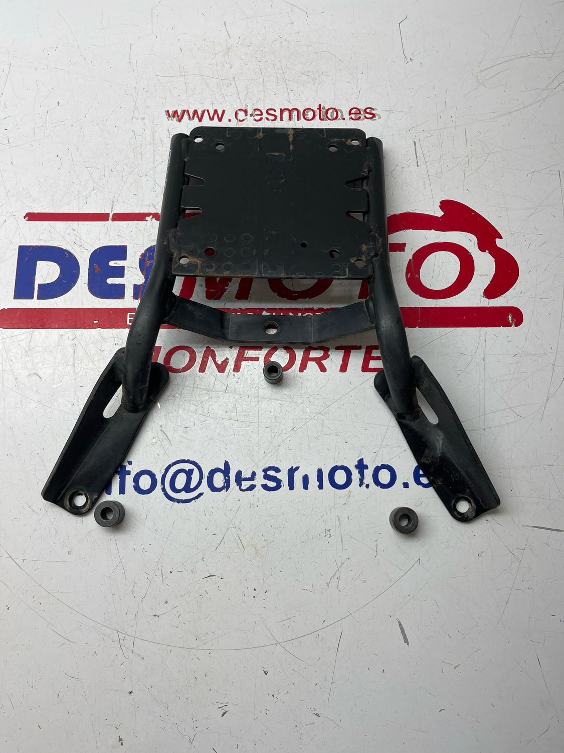 Soporte maleta SUZUKI BURGMAN 125/200 2007-2010