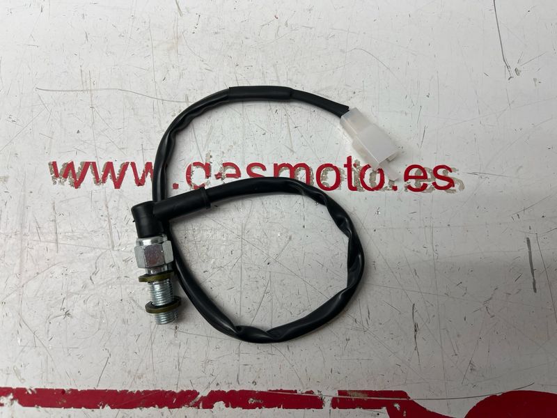 Sensor freno trasero 10x1.0mm