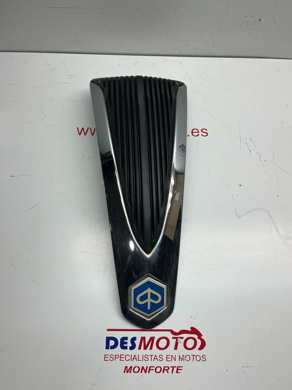 Embellecedor frontal (ver imagenes) PIAGGIO LIBERTY 125 2009-2011