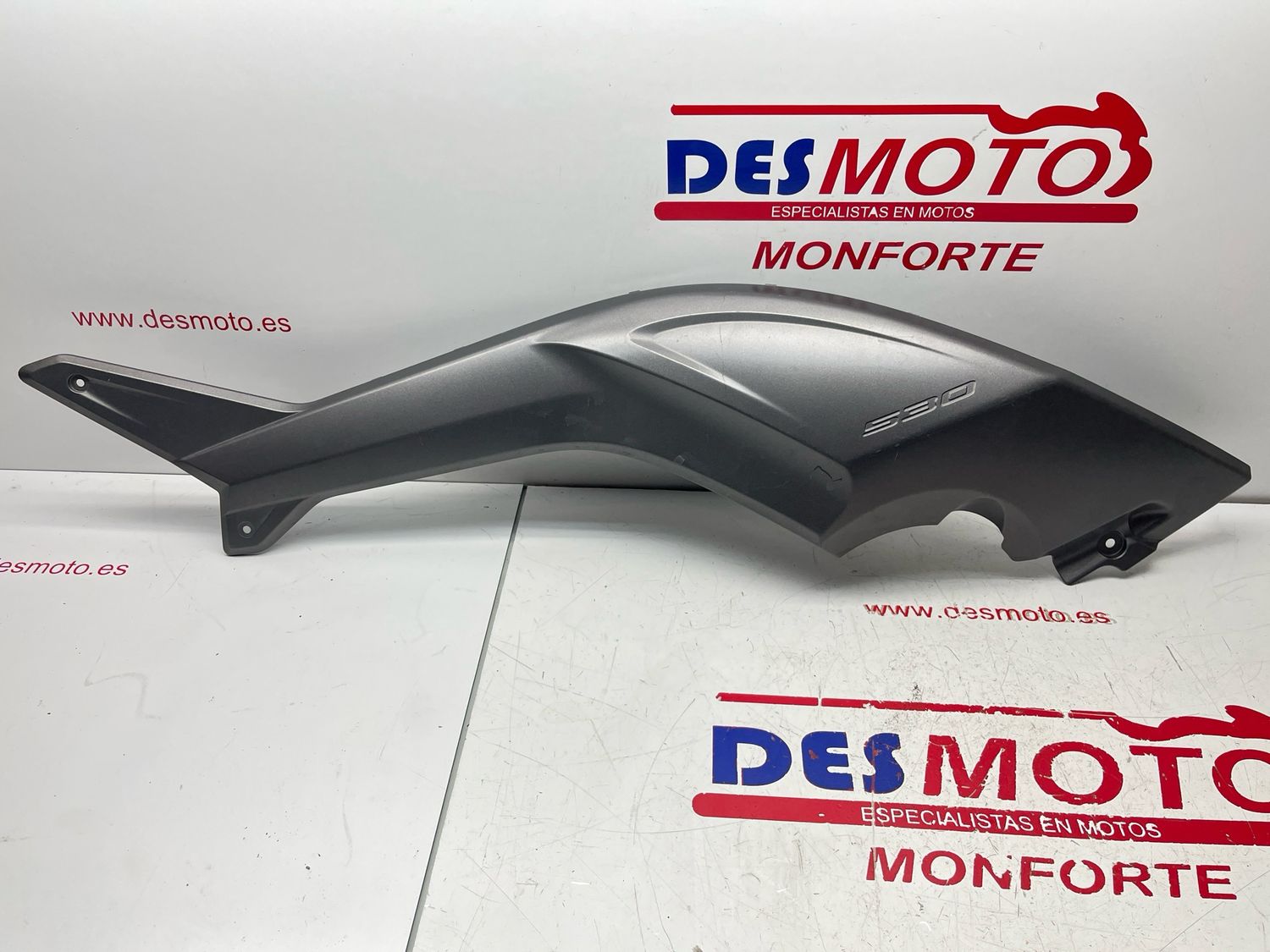 Lateral izquierdo YAMAHA T MAX 530 2015-2016