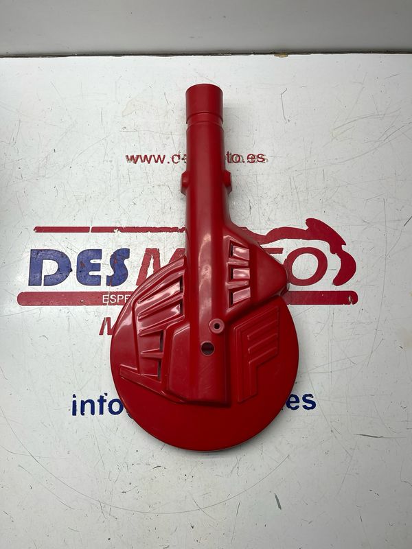 Protector disco de freno delantero