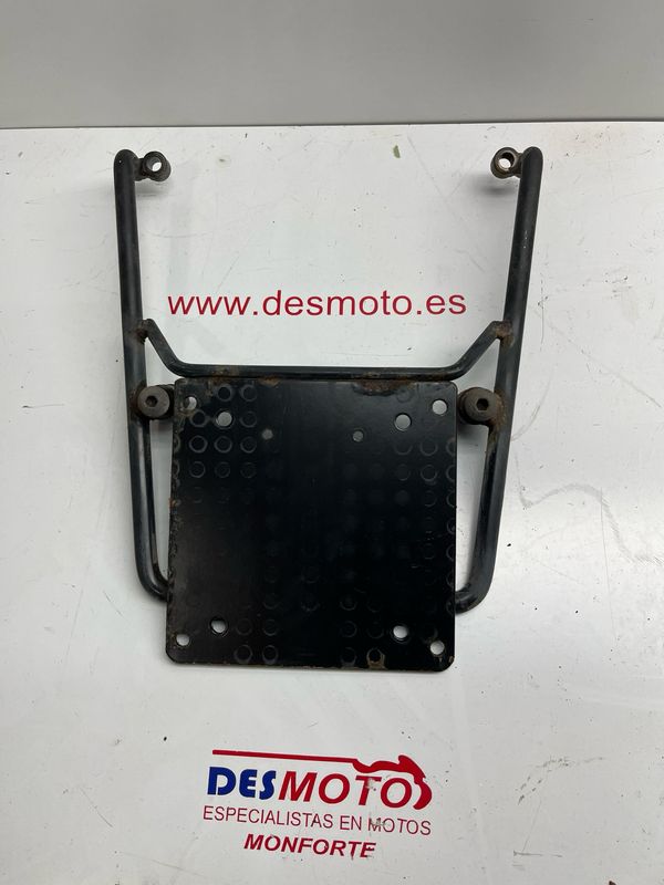Soporte maleta HONDA DYLAN 125 2002-2006