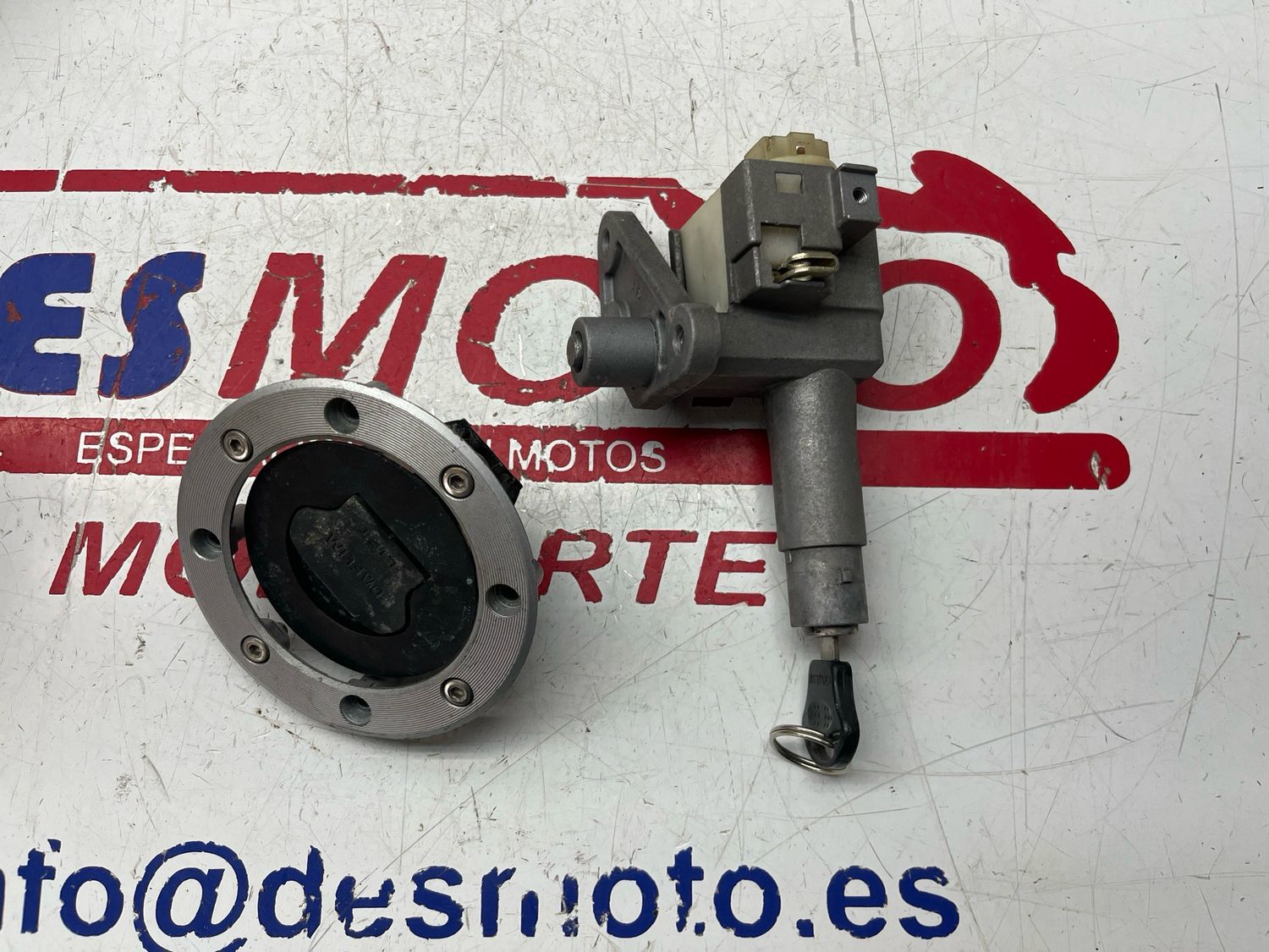 Conjunto de cerraduras con llave DAELIM S1 125 INYECCION