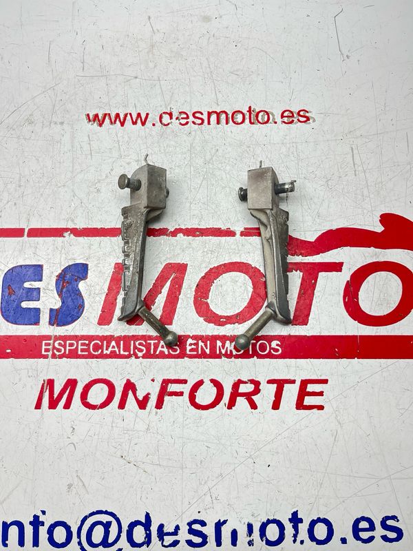 Posapie delanteros YAMAHA TZR 50RR 2003-2006