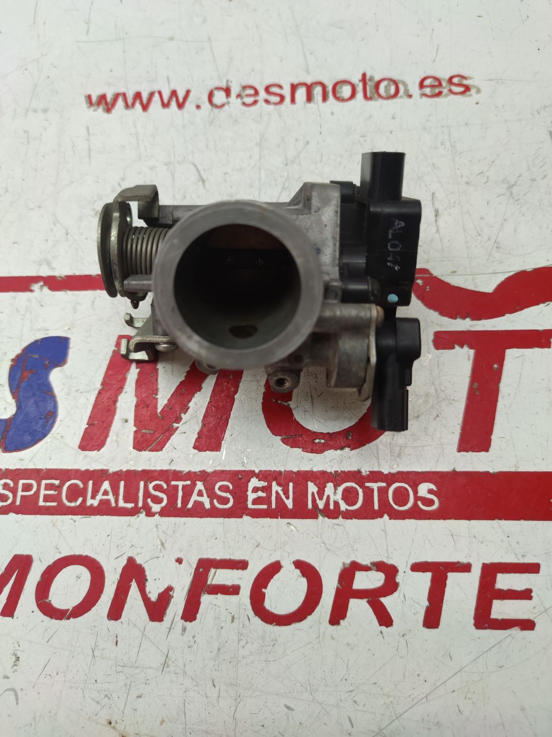 Mariposa inyeccion HONDA CBR 125R 2011