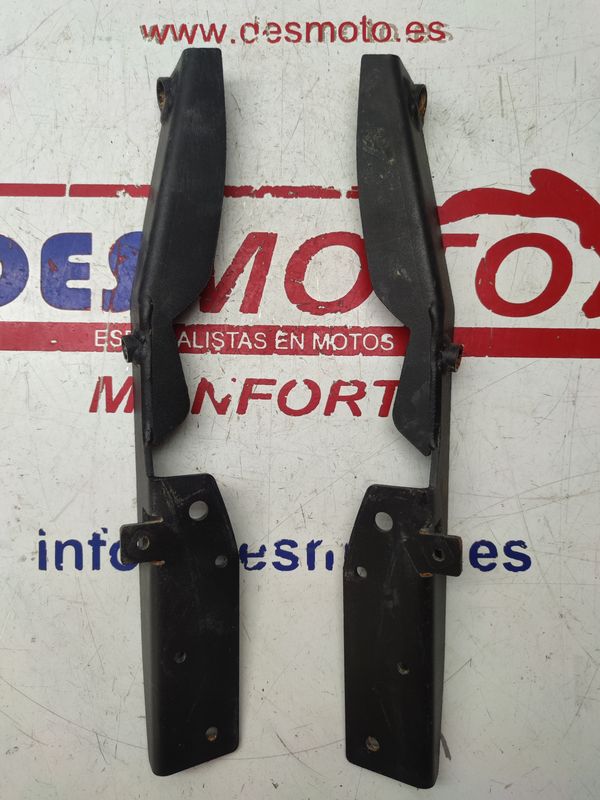 Soportes maleta trasera (para maleta GIVI) HONDA FORZA 125 2017