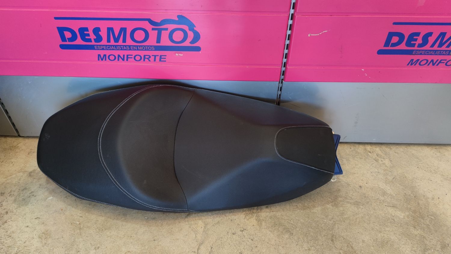 Asiento HONDA FORZA 125 2017