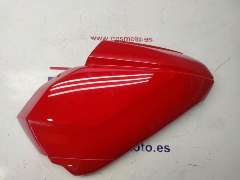 Quilla lateral derecha (ver imágenes ) DUCATI MTS 620 2005