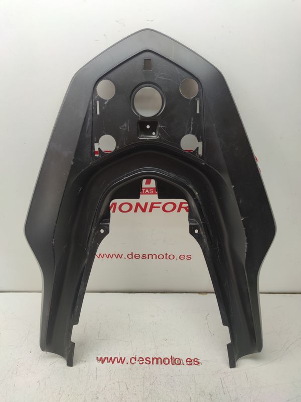 Tapa superior asa trasera HONDA PCX 125 2024