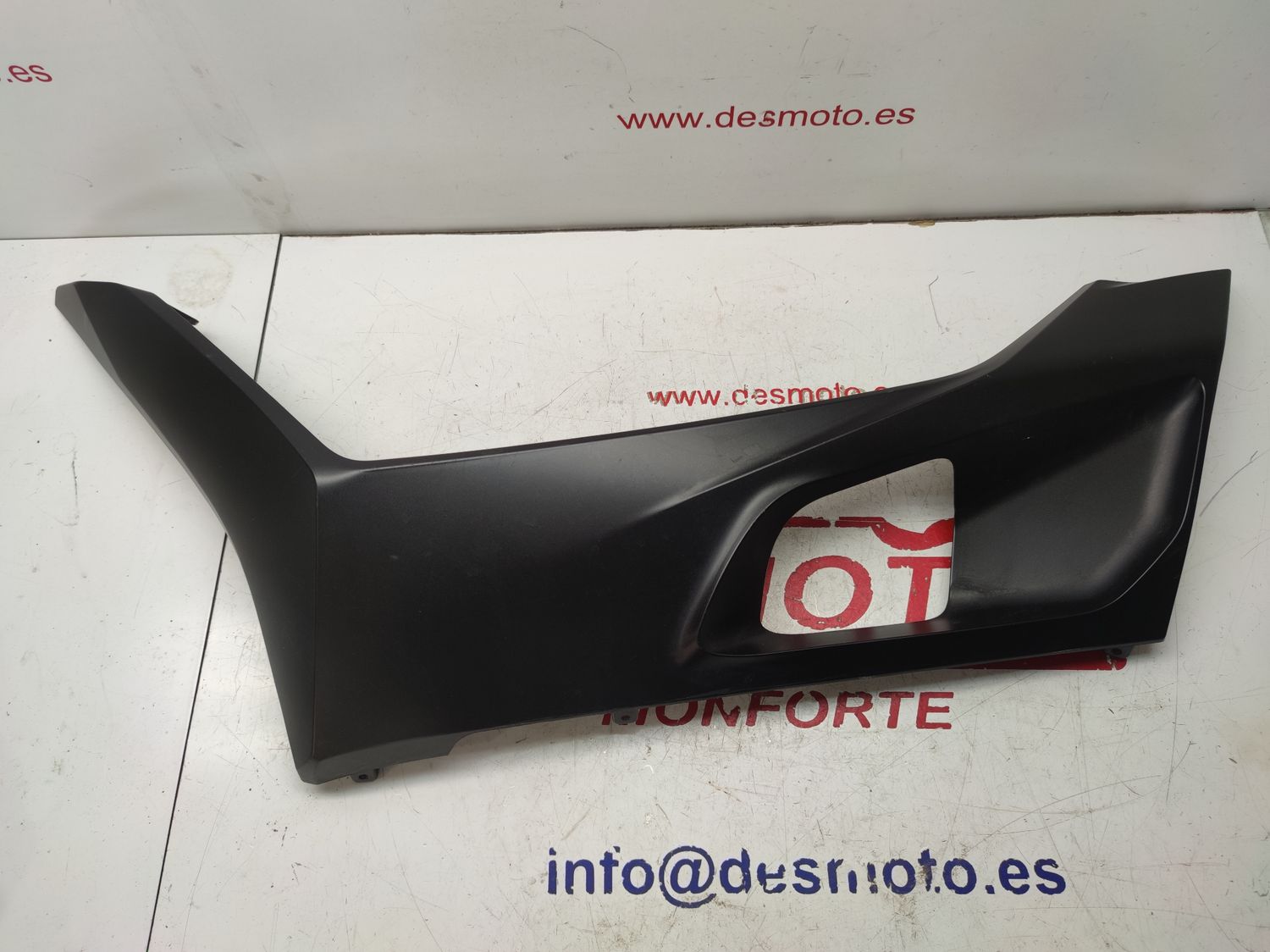 Quilla izquierda HONDA PCX 125 2024