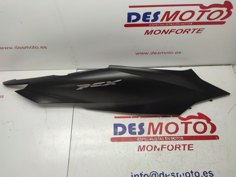 Lateral trasero derecho HONDA PCX 125 2024