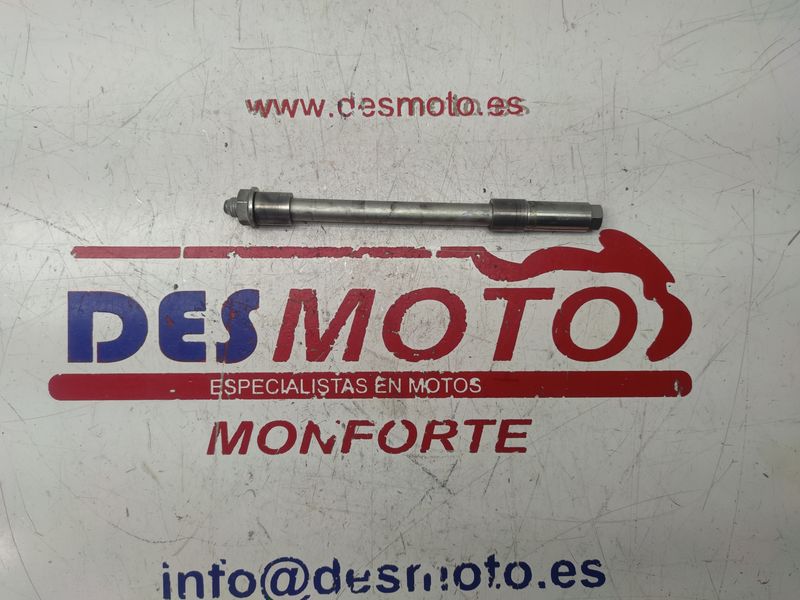 Eje rueda delantera HONDA CBF 125 NA 2018