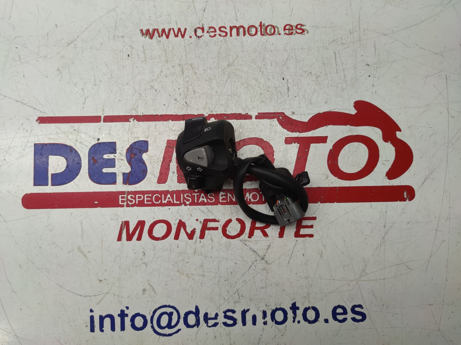 Piña intermitentes, luces, pito HONDA CBF 125 NA 2018/CB125R