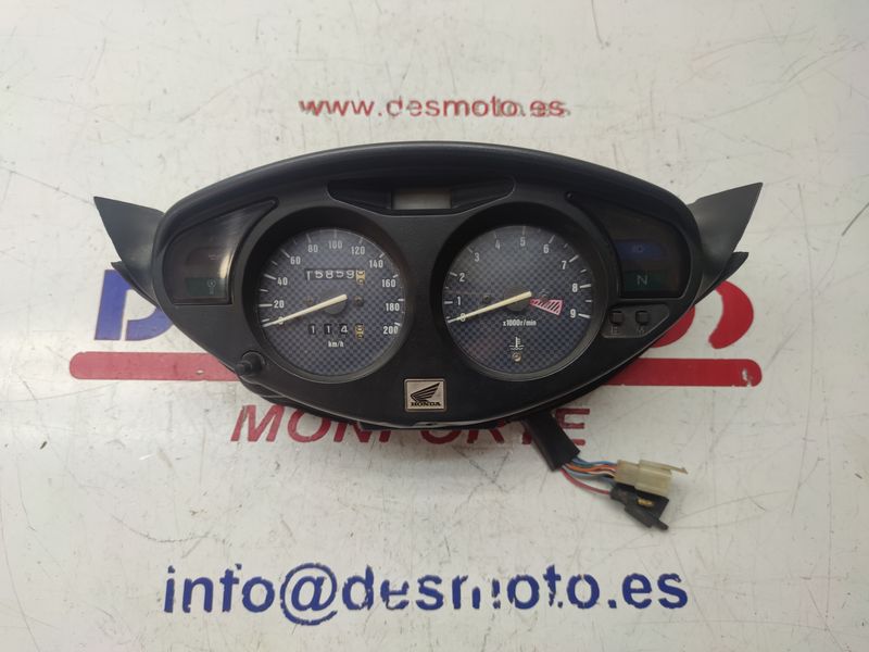 Cuenta kilómetros HONDA DEUVILLE 650 1998