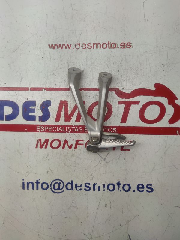 Estribera trasera izquierda con posapié HONDA CBF 125 NA 2018