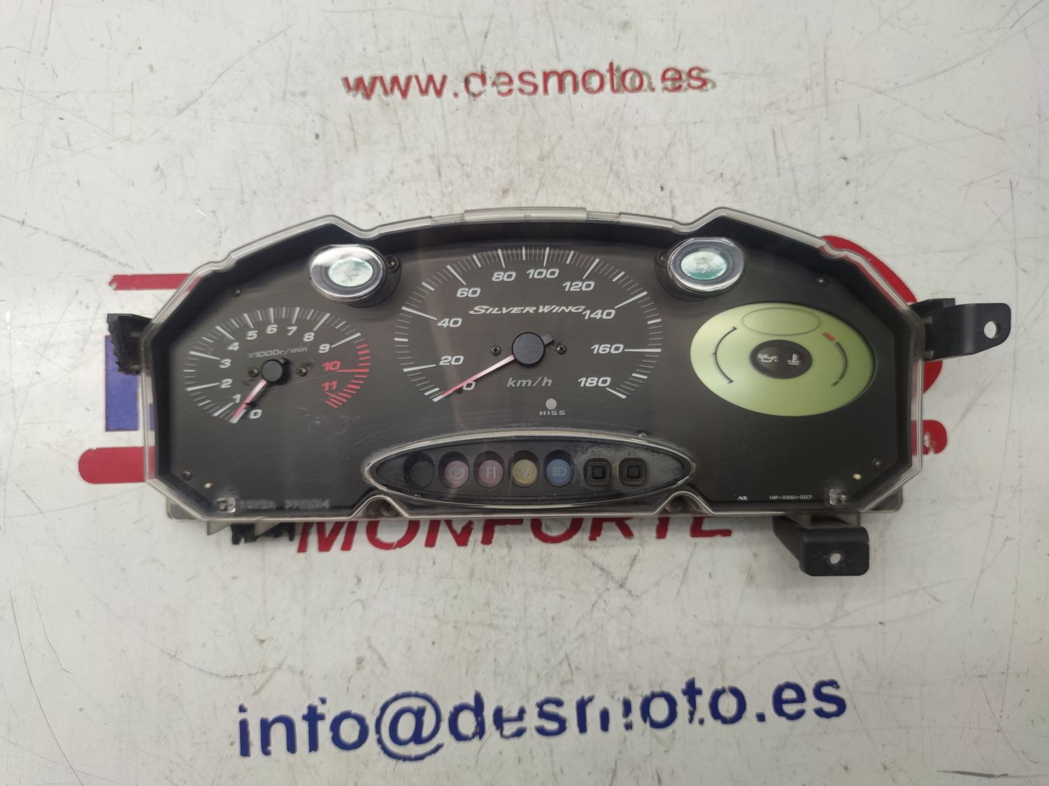 Cuenta kilómetros HONDA SILVERWING 400 2001( ver imágenes) 