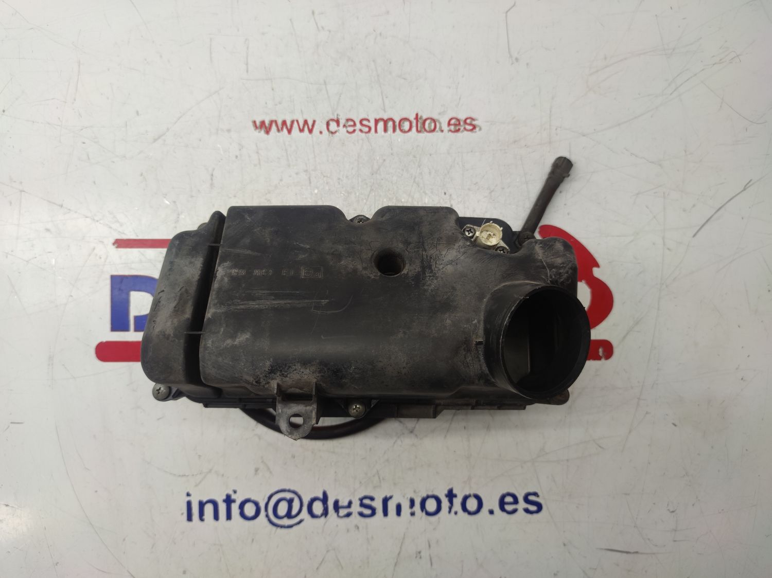 Caja filtro con sensor toma de aire HONDA SILVERWING 400 2001