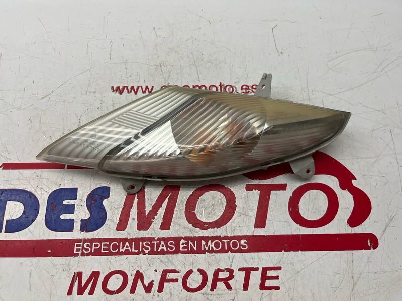 Intermitente delantero izquierdo SUZUKI BURGMAN 250 INYECCION