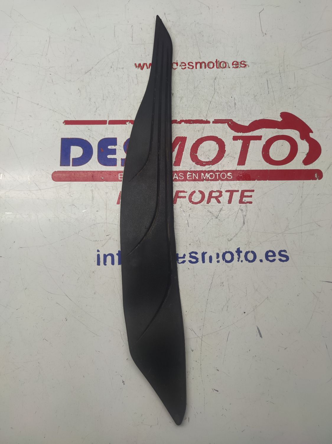 Alfombrilla izquierda HONDA PCX 125 2011