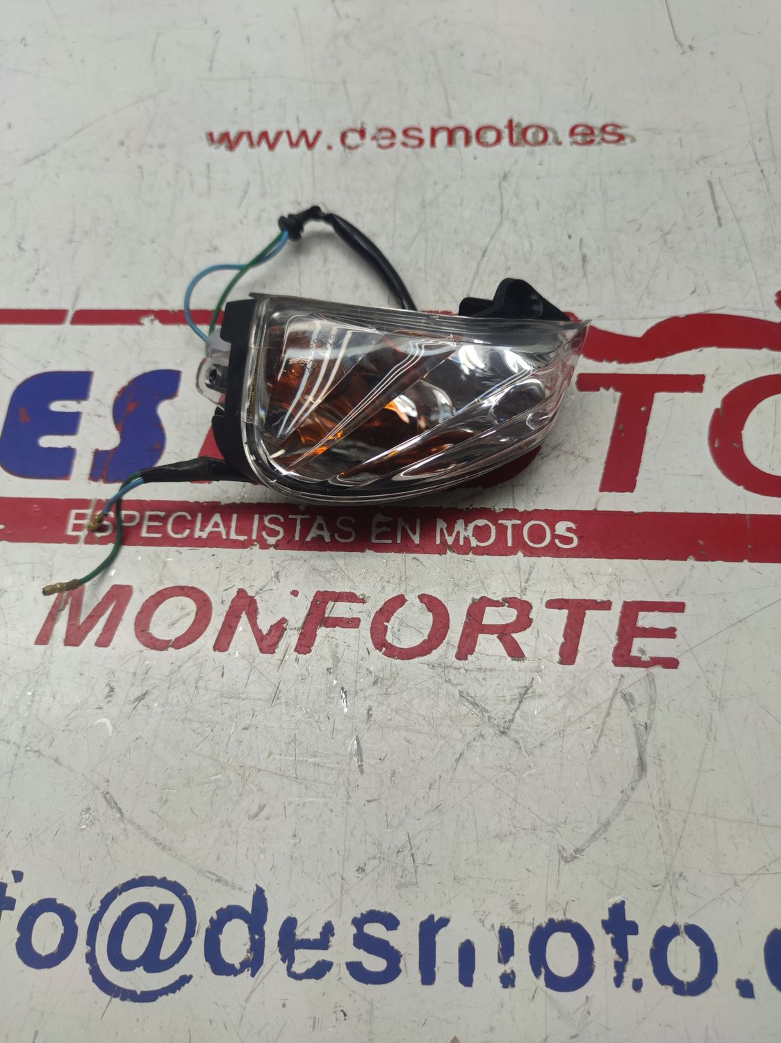 Intermitente delantero derecho HONDA PCX 125 2011