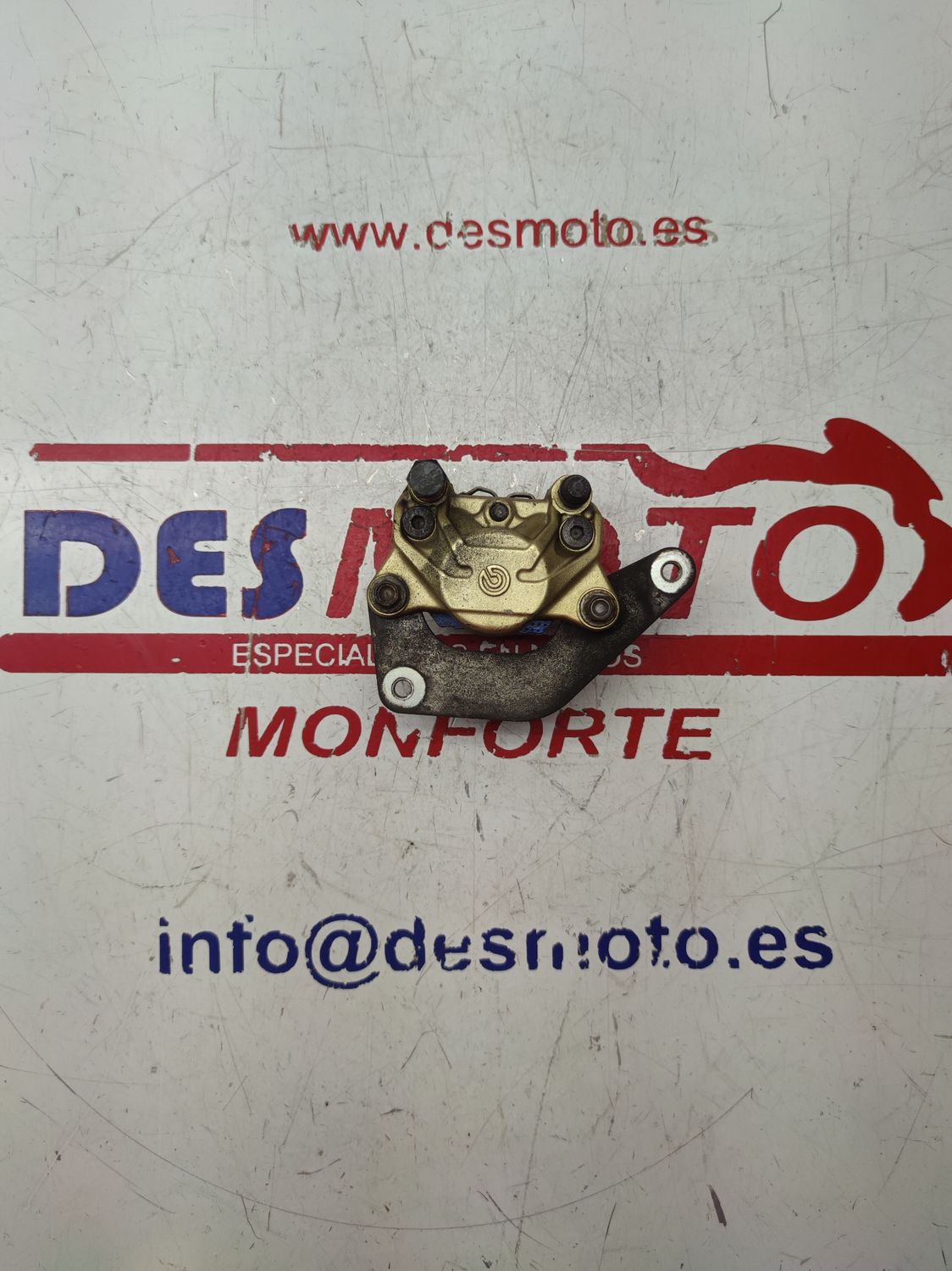 Pinza de freno delantera derecha PIAGGIO BEVERLY 500