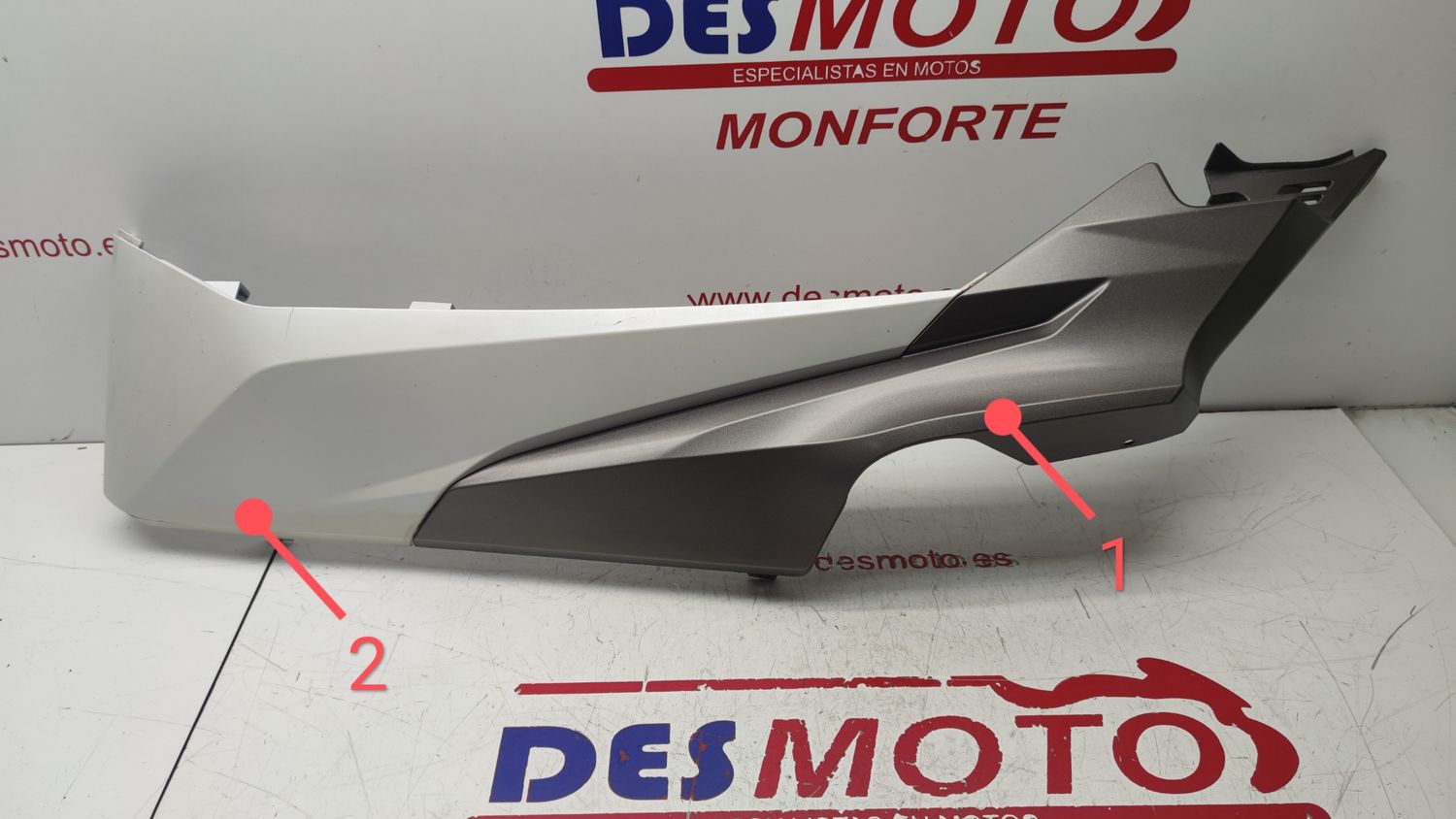 Quillas inferiores lado izquierdo ( ver imágenes) HONDA FORZA 125 2017