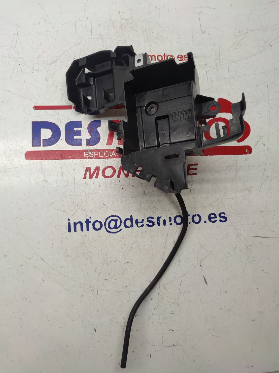 Caja batería HONDA CB125F 2019