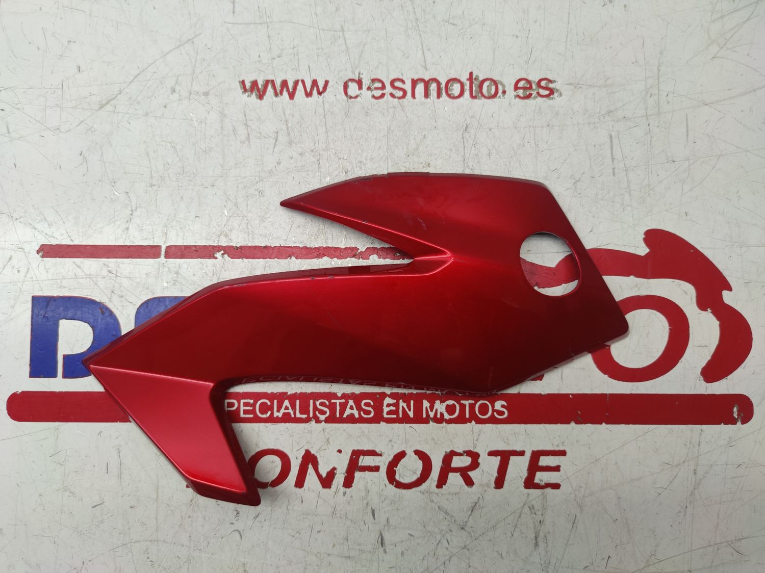 Embellecedor izquierdo frontal HONDA CB125F 2019