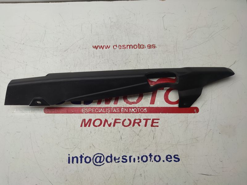 Cubrecadena HONDA CB125F 2019