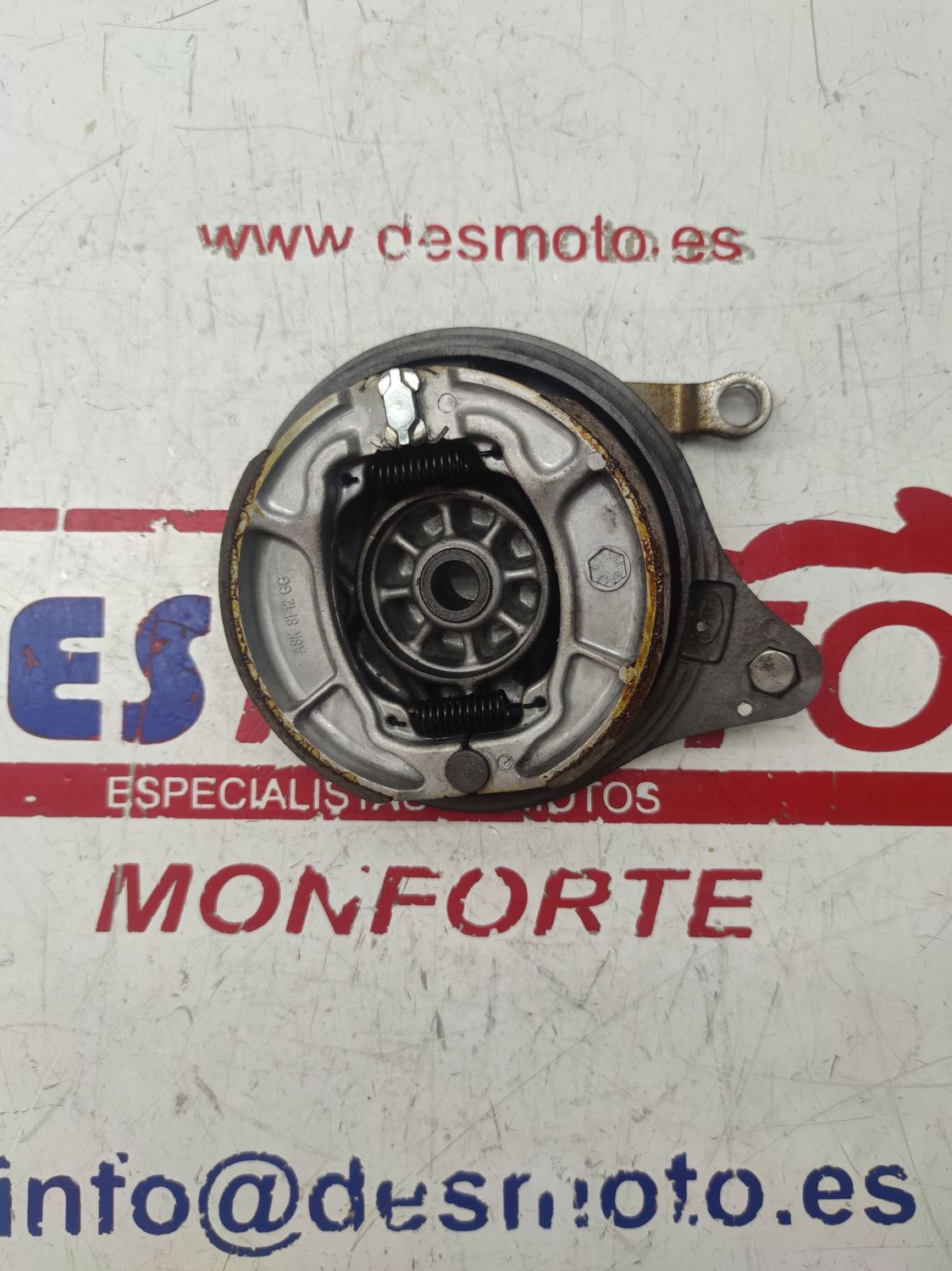 Portazapatas HONDA CB125F 2019