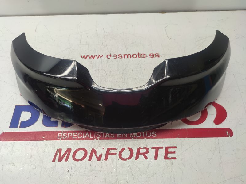 Tapa bajo piloto SUZUKI BURGMAN 400 2007