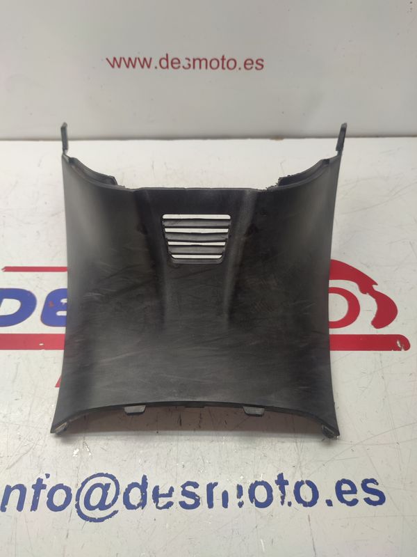 Tapa bajo asiento SUZUKI BURGMAN 400 2007