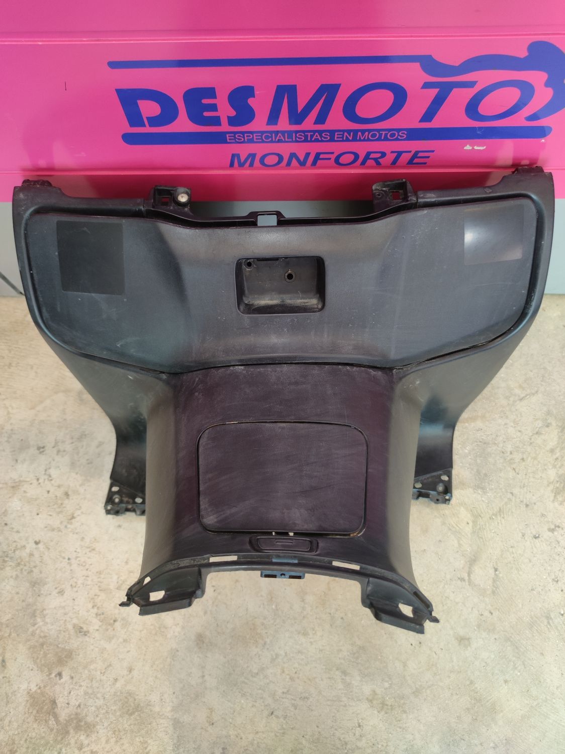 Contra escudo SUZUKI BURGMAN 400 2007