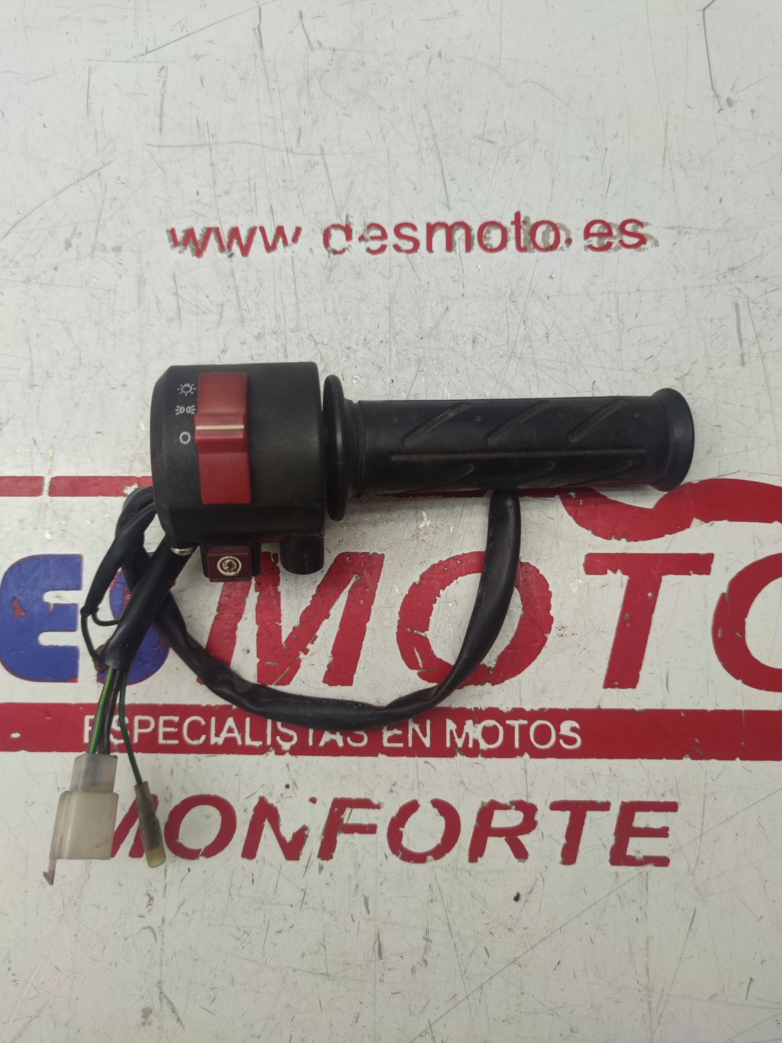 Llave de luces DAELIM S2 125