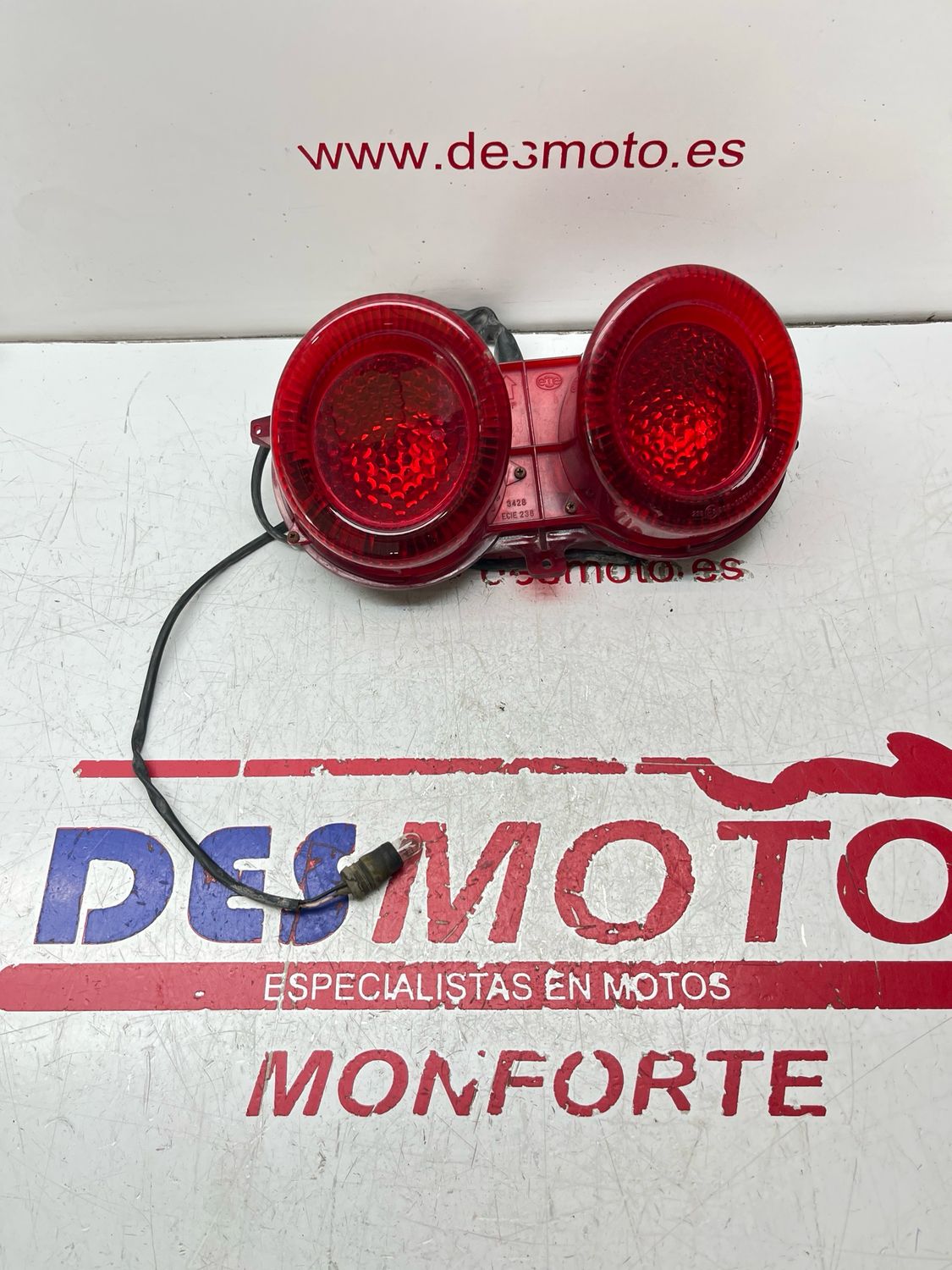 Piloto trasero MALAGUTI PHANTOM 125 2005